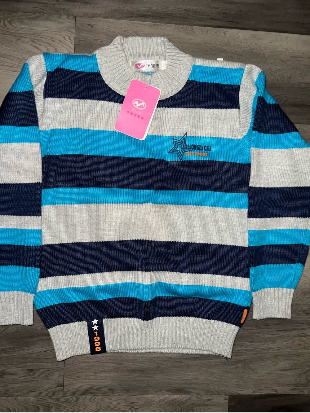 Camalon Kids Club ZWT Sport boys heavy sweater.